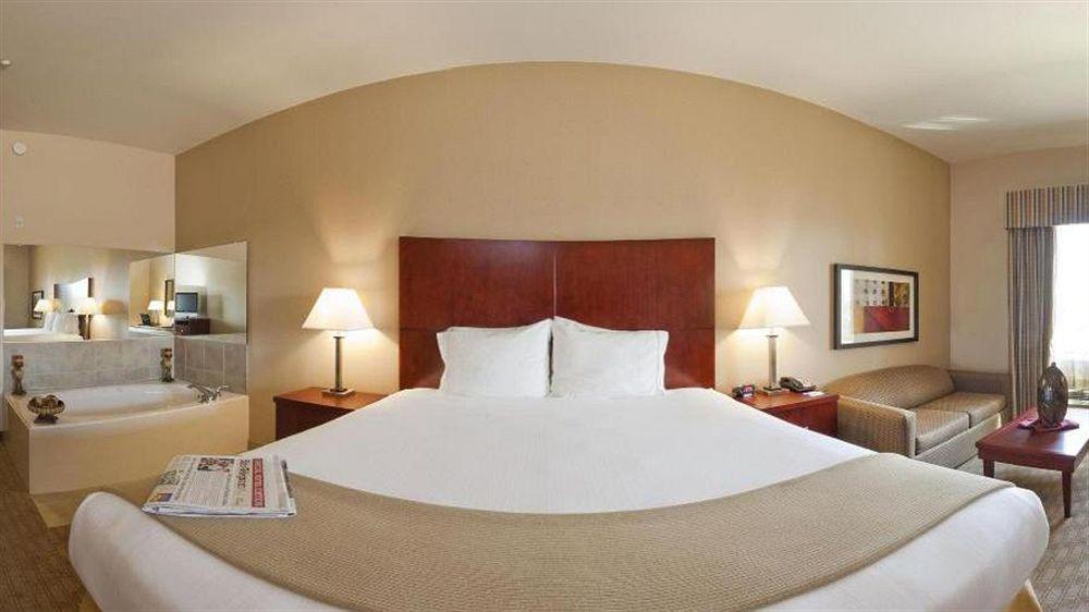 Red Lion Inn & Suites Mineral Wells Kültér fotó